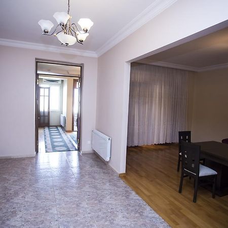 Batumi City Center Apartment Kültér fotó